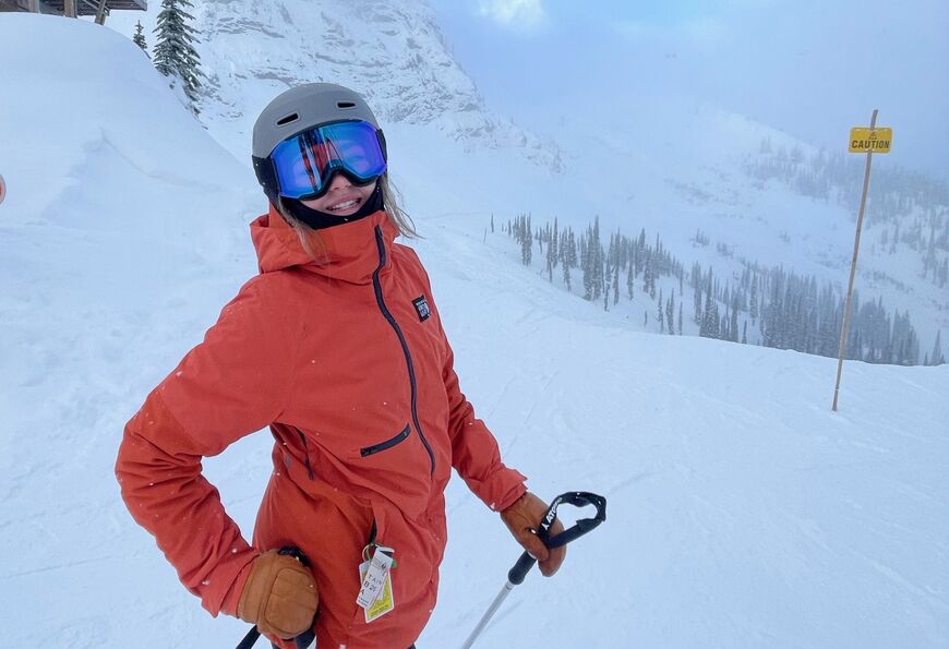 Winter lodge rental and snow activities near Brooks Creek Ranch